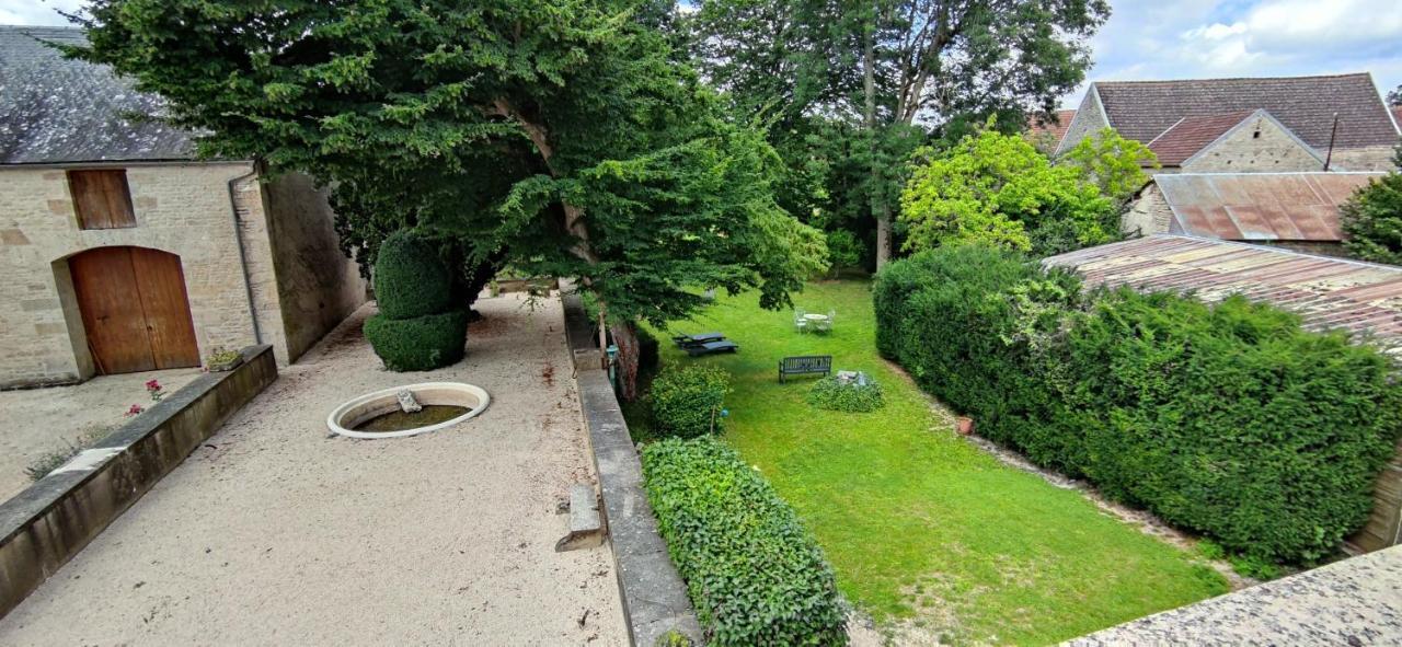 Bed and Breakfast Manoir De L'Echauguette Laignes Esterno foto