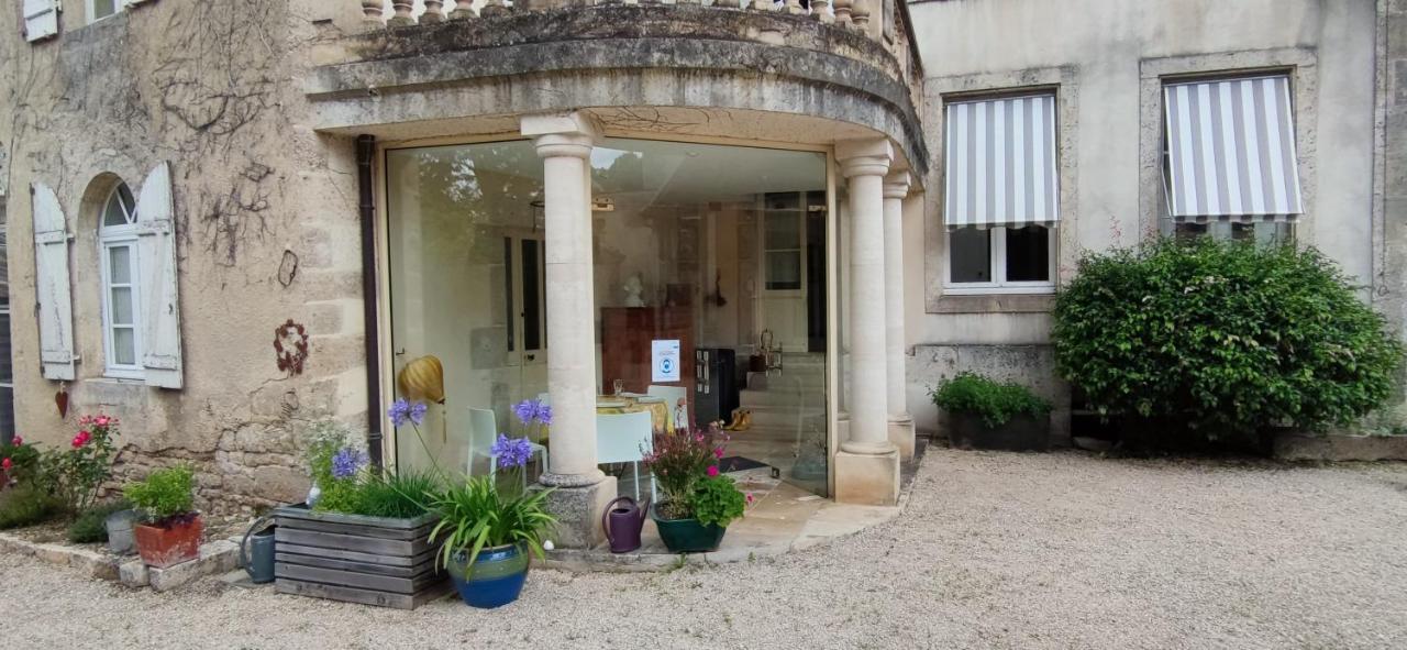 Bed and Breakfast Manoir De L'Echauguette Laignes Esterno foto